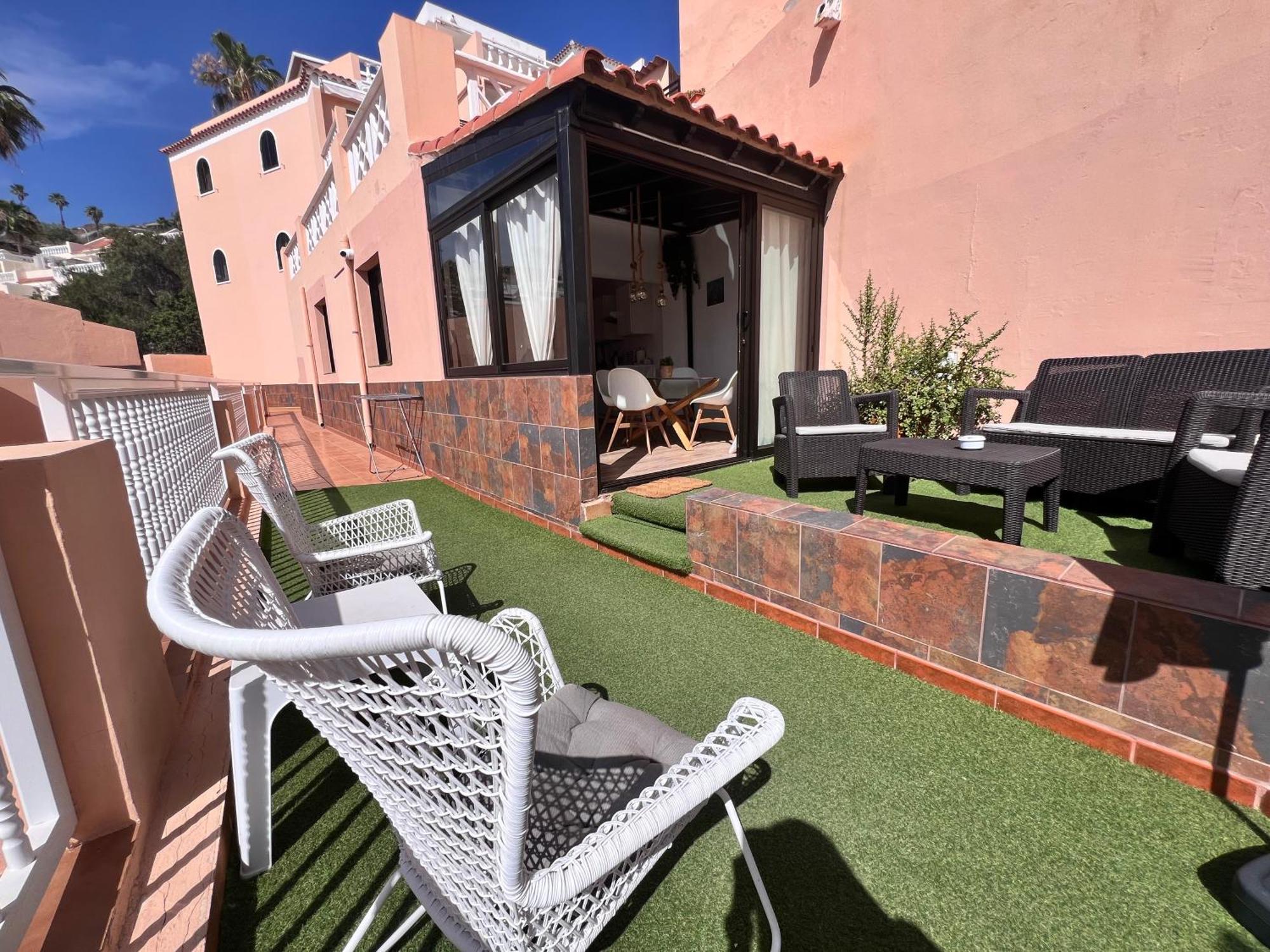 Tenerife Apartment Lucia, Costa Adeje Экстерьер фото